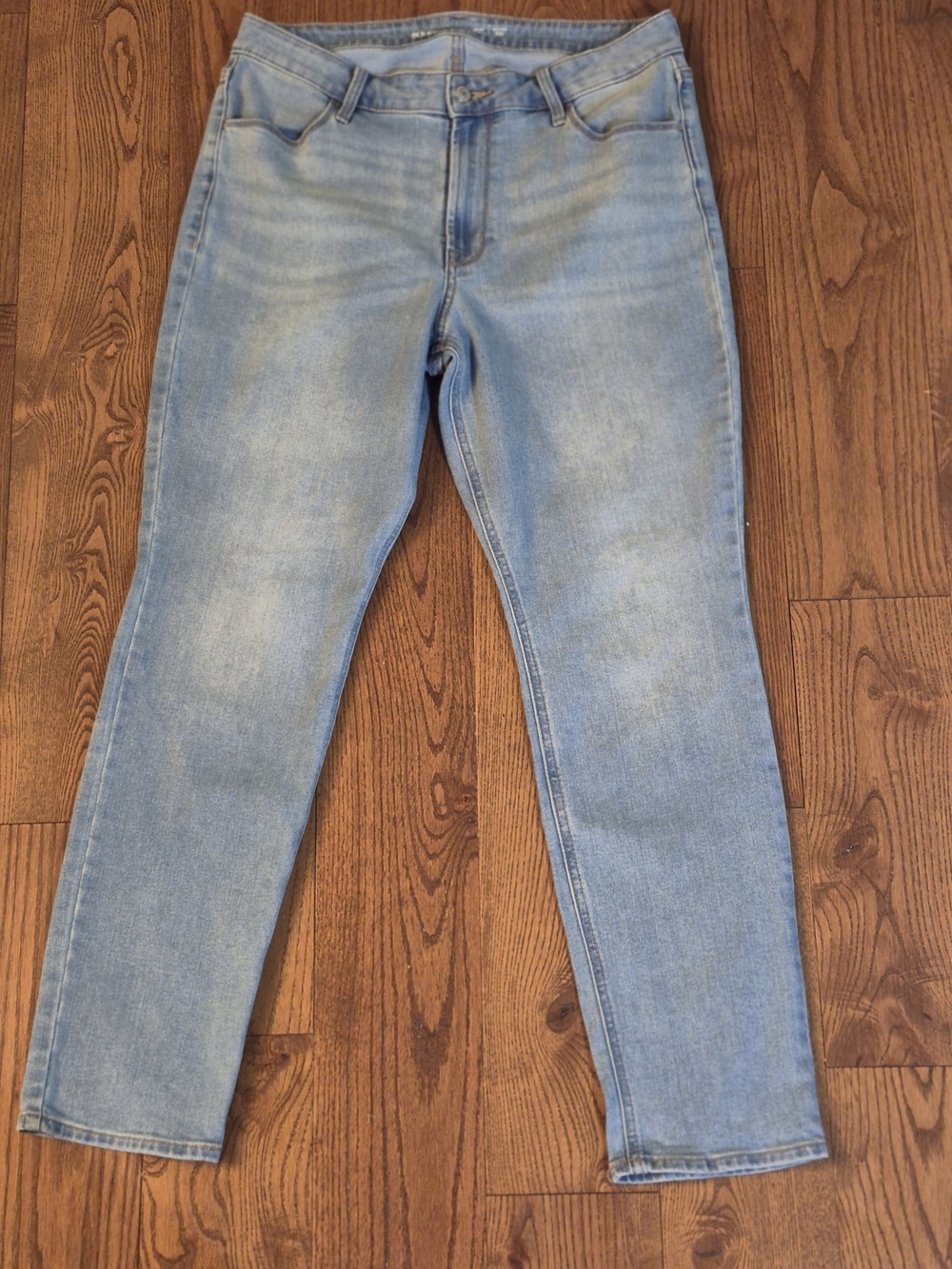 Old Navy Light Wash Blue Women's Jeans Size 12